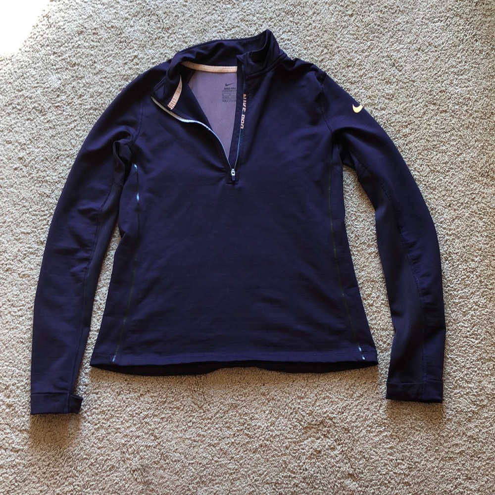Nike hyperwarm top 1/2 zipper, Girls XL or woman S